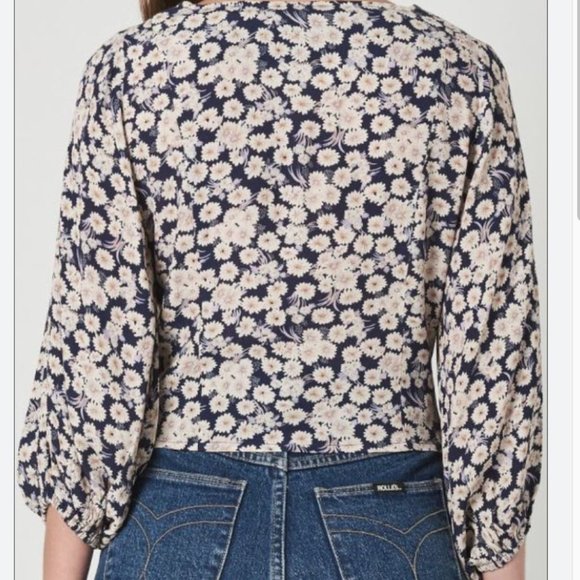 Rolla’s Roxanne Floral Crop Top - Picture 9 of 11